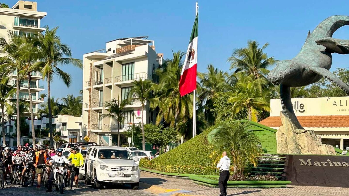 Punto de ecnuentro en Marina Vallarta